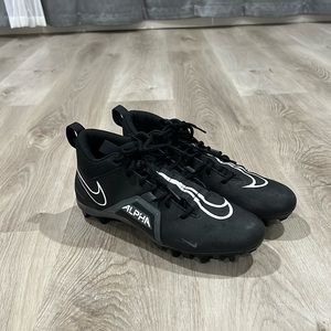 Nike Men's Menace 3 Shark Football Cleats